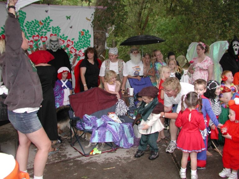 halloween costume contest 2003
